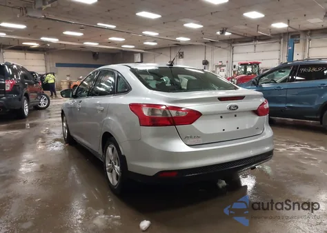 2014 Ford Focus Se из США, поврежденный, VIN 1FADP3F26EL114281